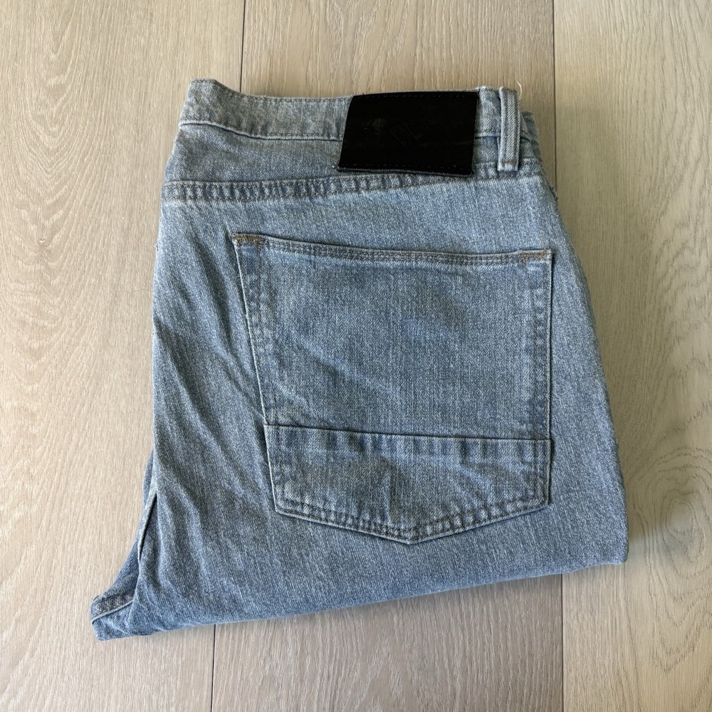 Roark Jeans Standard Slim Fit Light Wash Men's Size 36x32 HWY 133 Denim